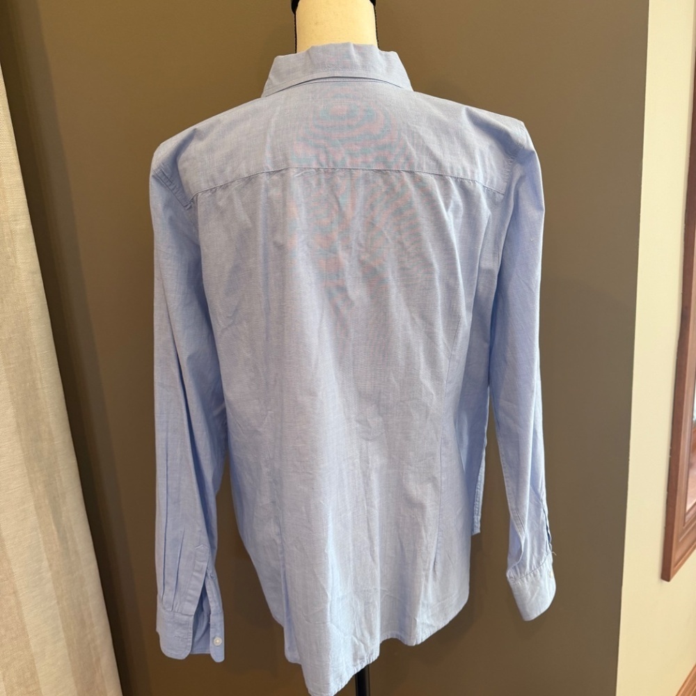 Talbots Women's Blue Long Sleeve Wrinkle Resistant Button Up Shirt, Size XL - Picture 3 of 10